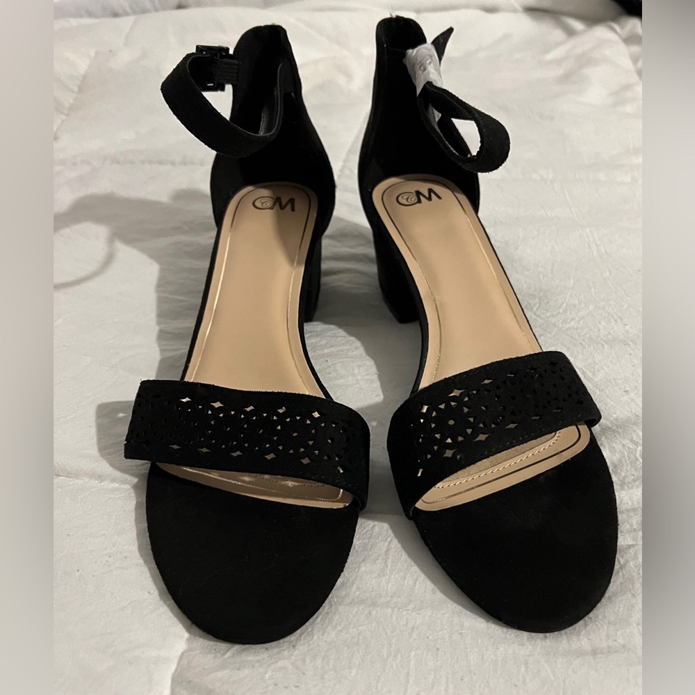 Chelsea Moreland Black Open-Toe Dress Shoes, 10W